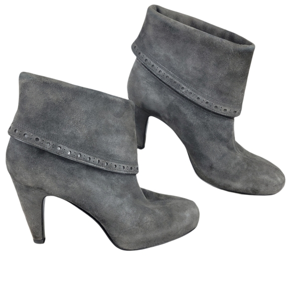 Franco Sarto "EXTREME" Gray Suede Pull-On Ankle Boots - Picture 2 of 8